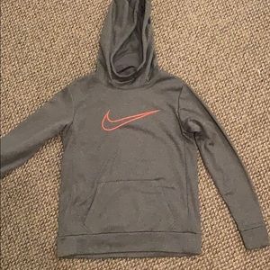 nike sweatshirt